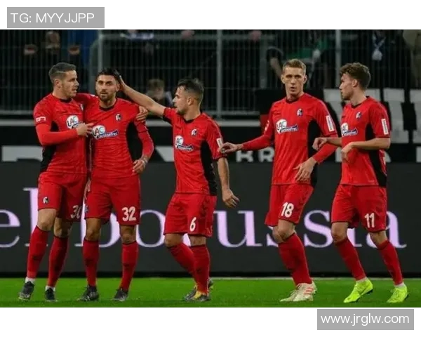 弗赖堡客场不败，力保联赛榜首位置