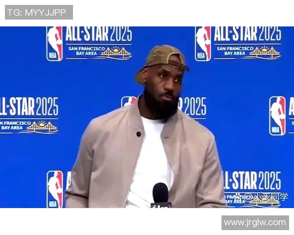 快讯:湖人主帅宣布詹姆斯将缺席下两场比赛,全队备战迎战勇士挑战 快讯:湖人主帅宣布詹姆斯将缺席下两场比赛,全队备战迎战勇士挑战